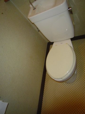 【トイレ】 | 第6飯塚ハイツ | ※同建物ほかのお部屋の写真です。