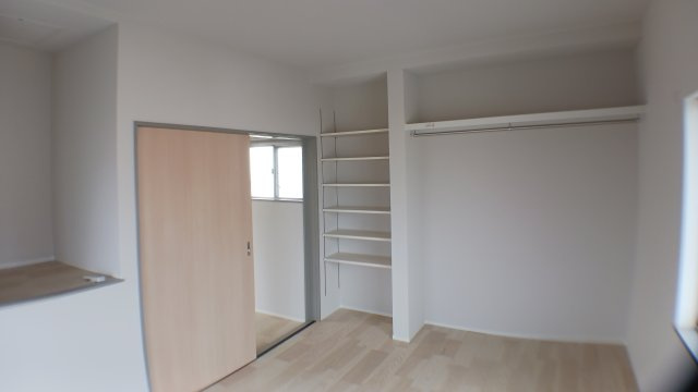 神辺町上御領　リフォーム住宅　駐車場３台