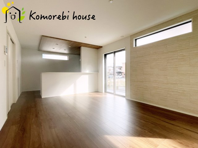 蓮田市西新宿　11期　新築一戸建て　グラファーレ　01の居間・リビング|撮影：'26/02/20