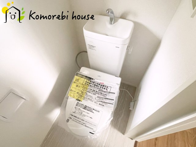 蓮田市西新宿　11期　新築一戸建て　グラファーレ　01のトイレ|撮影：'26/02/20