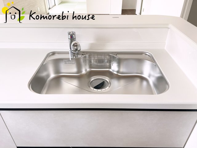 蓮田市西新宿　11期　新築一戸建て　グラファーレ　01のキッチン|撮影：'26/02/20