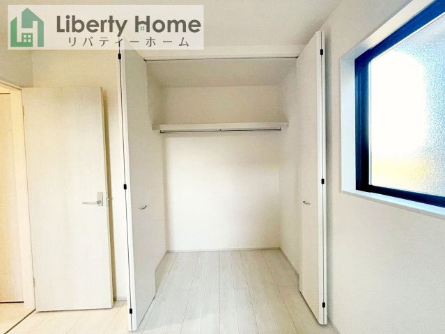 第1常総市相野谷町　新築戸建　2号棟の収納