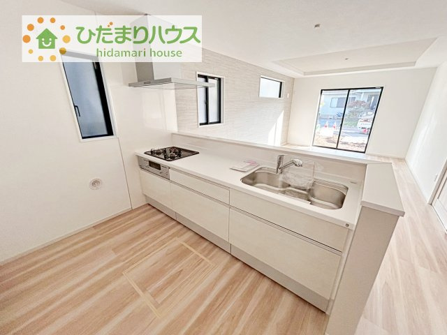 【キッチン】 | 牛久市刈谷町9期　新築戸建 | 料理をしながらでも、ご家族との会話を楽しめる対面式キッチン♪