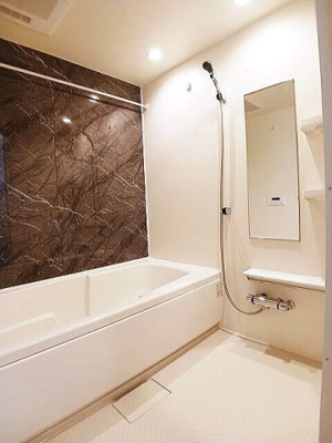 【浴室】 | プレミアム２７番館 | 日々の疲れを癒すお風呂付です