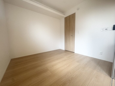 【洋室】 | ブルースター | 洋室