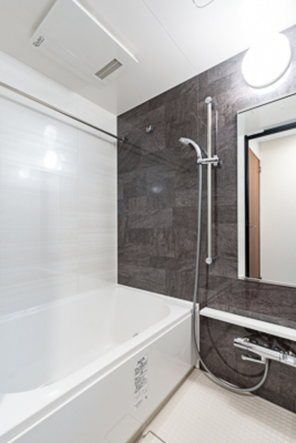 ブリューム西麻布の浴室|※写真は同タイプ住戸です。