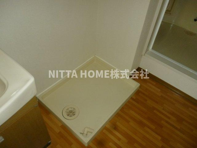 アルルフラッツの洗面所|室内洗濯機置き場も完備◆