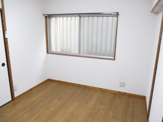 【洋室】 | コーポ識名