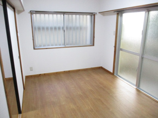 【洋室】 | コーポ識名