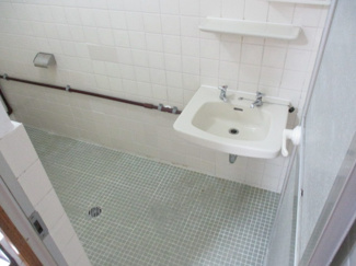 【洗面所】 | コーポ識名