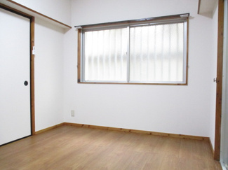 【洋室】 | コーポ識名