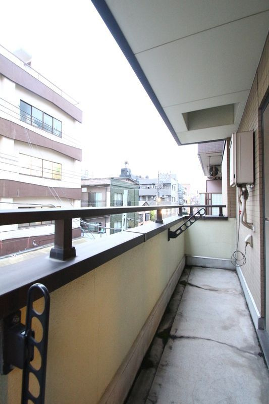 レグルス押上のバルコニー