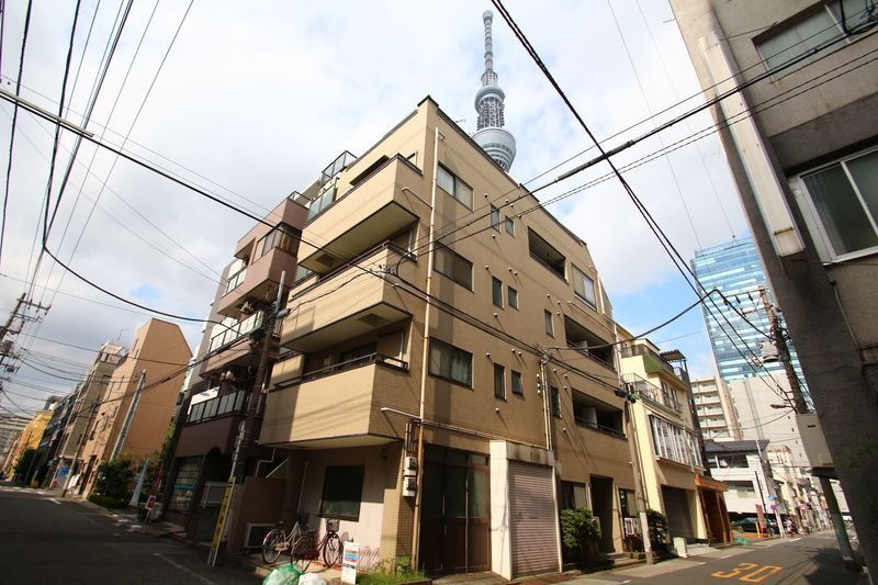 レグルス押上の外観