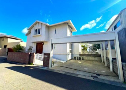 東山町　中古戸建の外観|閑静な住宅地に佇む積水ハウス施工の一戸建て