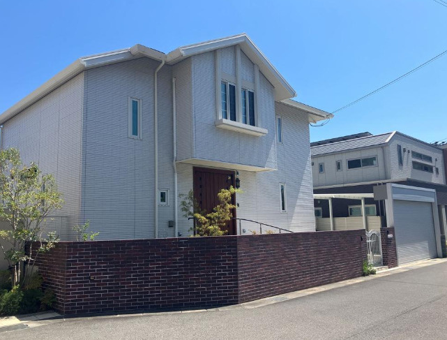 東山町　中古戸建の外観