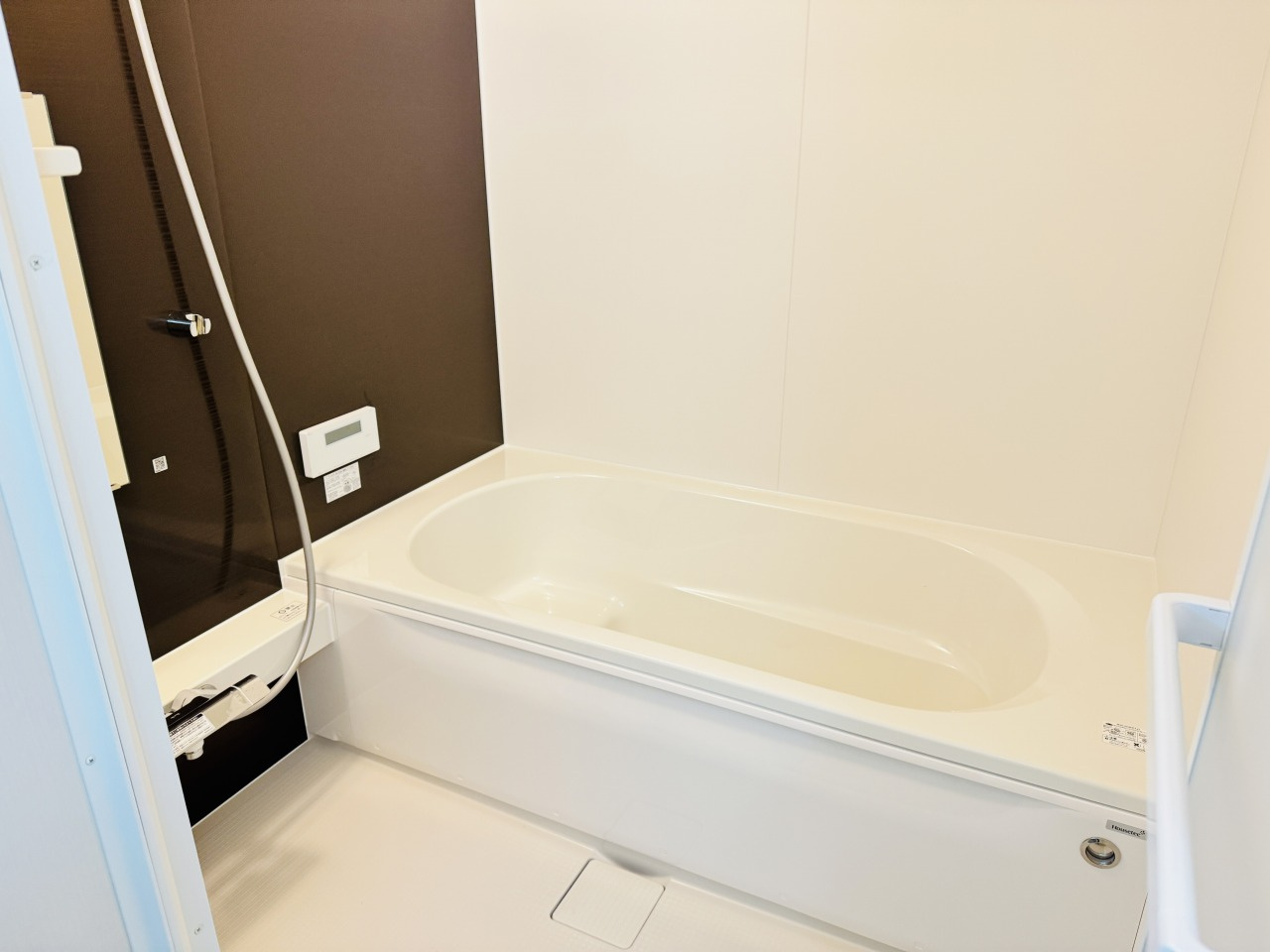 八王子市　上柚木　新築一戸建て　３期の浴室|～のびのびくつろげるバスルーム　１日の締めくくりに癒やしのバスタイムを～