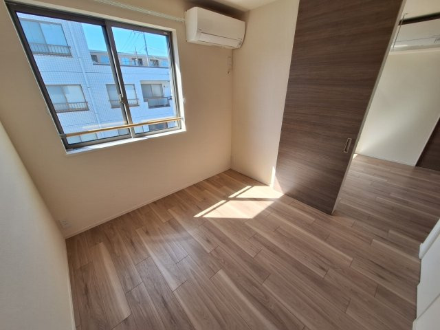 フリーシア　浜田山の居間・リビング