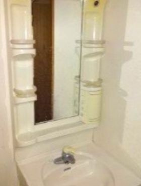 【独立洗面台】 | サンライズタカチオ | 使いやすい独立洗面台です