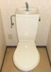 【トイレ】 | サンライズタカチオ | 落ち着いた色調のトイレです