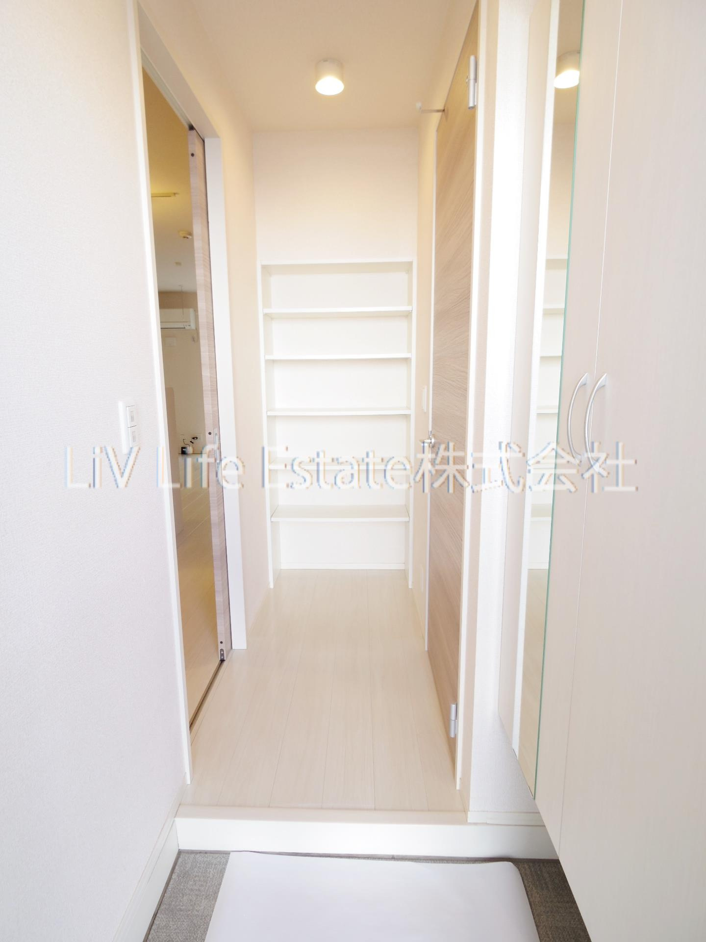 フィオーレ／ルミエール　フィオーレの玄関