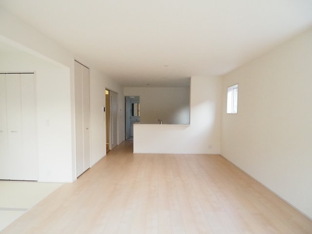 【居間・リビング】 | Livele Garden.S　富久山三斗蒔田　２号棟