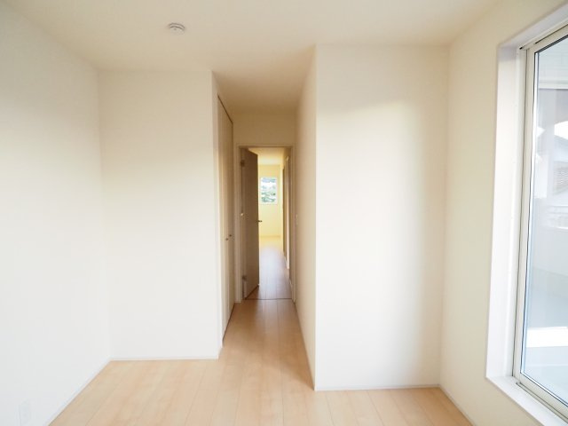 【洋室】 | Livele Garden.S　富久山三斗蒔田　２号棟