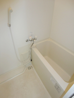 【浴室】 | リブレア久留米大学西 | ゆったり過ごせるお風呂です