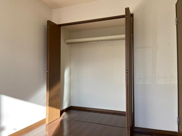 ネオ・ブローテＤの収納|クローゼット