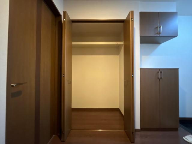 ネオ・ブローテＤの収納|玄関収納