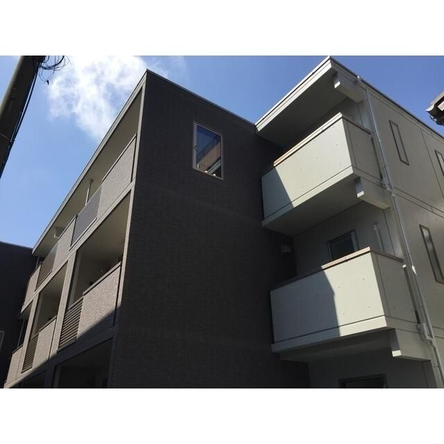 渋谷区本町１丁目の賃貸マンション