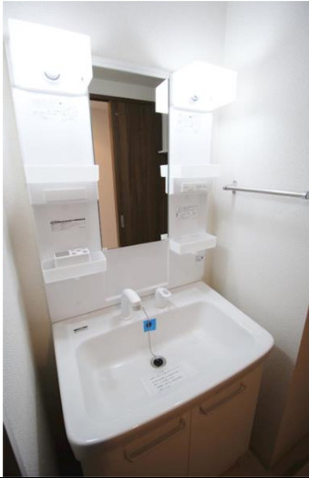 【洗面所】