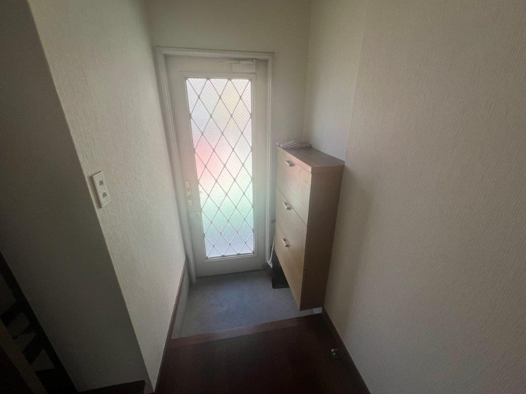 コーポ梶野A棟の玄関