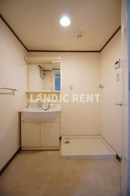 【洗面所】 | エルスタンザ別府