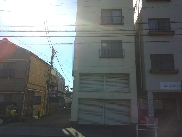 八王子市元横山町２丁目の倉庫