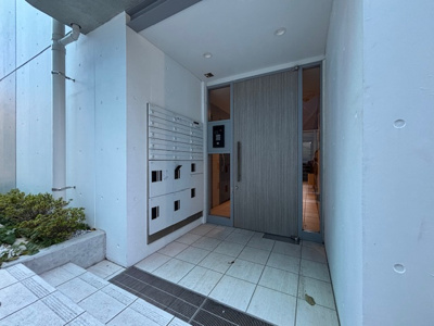 【エントランス】 | RJカーサ松陰神社