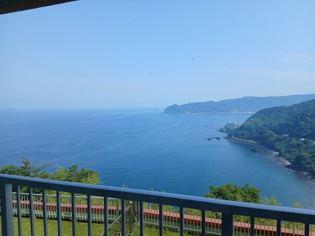 ブルーシー熱海の展望|ロービーからの眺望