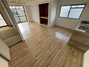 プチメゾンクダマの居間