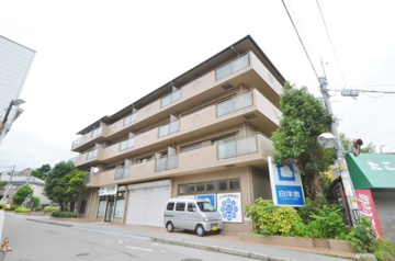 安心のオートロック付きです♪