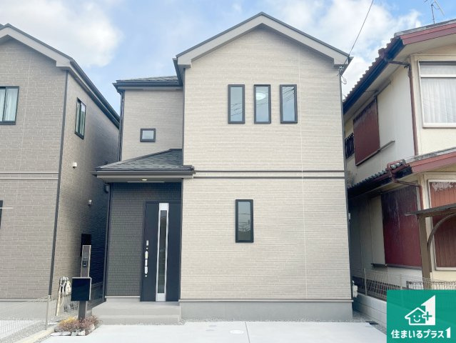 明石市二見町西二見　新築一戸建ての外観|安心の10年保証！外観を美しく保ち、雨水で汚れを落とします！気になることがありましたら、お気軽にお問い合わせください！