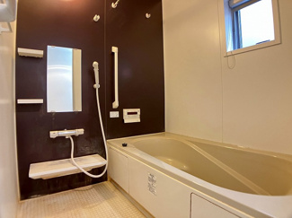 【浴室】 | 岡崎市上地町宝六　戸建 | １日の疲れを癒せます