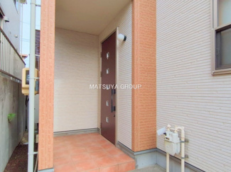 【玄関】 | 岡崎市上地町宝六　戸建