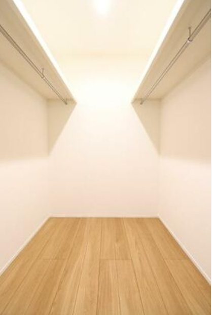 LAVIE東石井２５０１A の収納