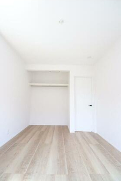 LAVIE東石井２５０１A の洋室