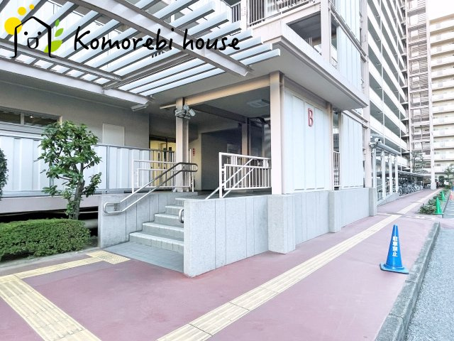 ソフィア上尾B棟のエントランス|エントランスです