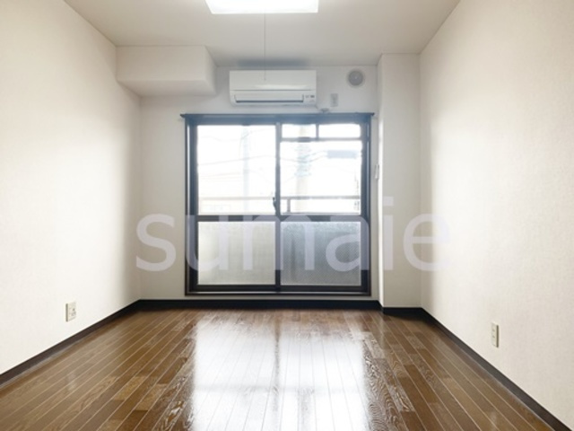 ハートランド木村の居間・リビング|広々洋室7帖のお部屋です！