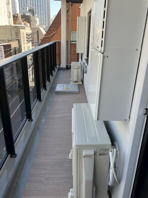 グランデュール秋葉原のバルコニー