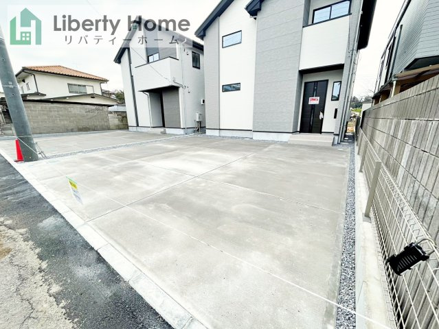 土浦市桜町2期　新築戸建　1号棟の駐車場