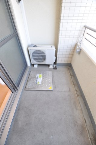 大阪市城東区鴫野西５丁目の賃貸マンションのバルコニー