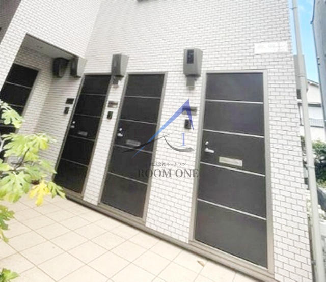 MEI MAISONのエントランス|エントランスです。