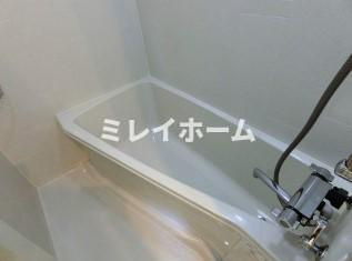 アジールコート雪が谷大塚の浴室